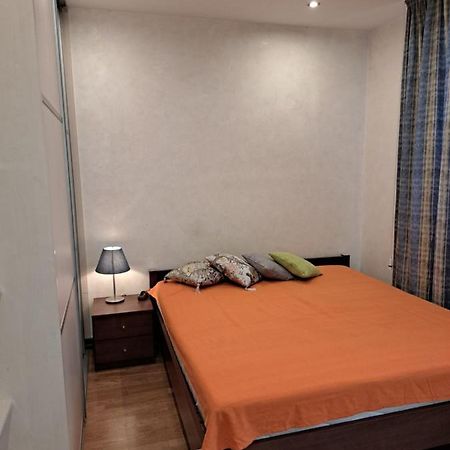 Andyshaun Service Appartments 里加 外观 照片
